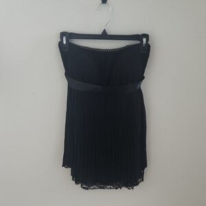 Dangerous Beauty Black Lace Tube Top